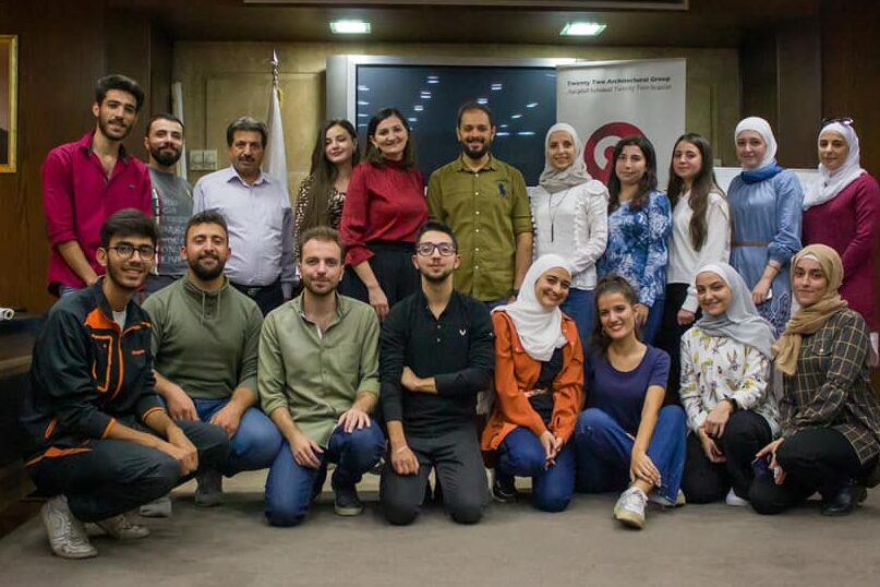 المدرب سامر ميهوب يقدم ورشة تدريبية لنقابة المهندسين في دمشق سامر ميهوب يقدم ورشة تدريبية في كتابة المشاريع المجتمعية